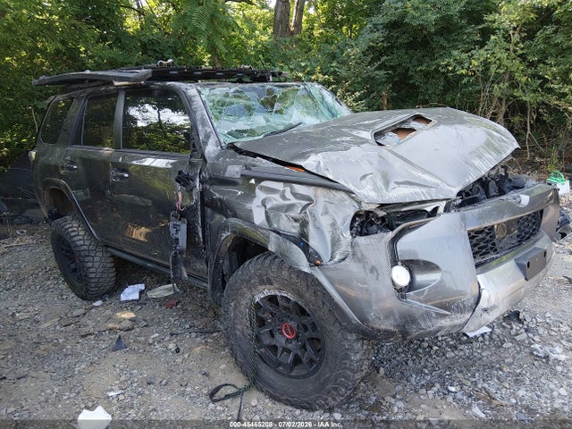 2020 Toyota 4runner Trd Off Road Premium მანქანა იყიდება აუქციონზე, vin: JTEBU5JR5L5813277, აუქციონის ნომერი: 45465208