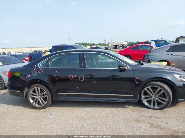 2016 Volkswagen Passat 1.8t R-line მანქანა იყიდება აუქციონზე, vin: 1VWAT7A3XGC045997, აუქციონის ნომერი: 45465220