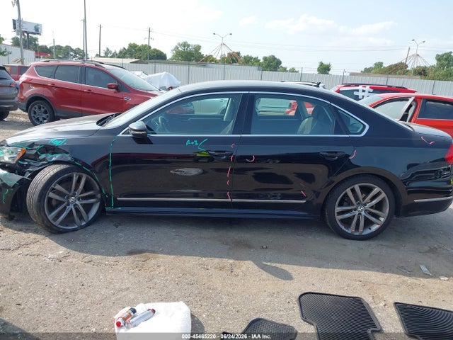 2016 Volkswagen Passat 1.8t R-line მანქანა იყიდება აუქციონზე, vin: 1VWAT7A3XGC045997, აუქციონის ნომერი: 45465220