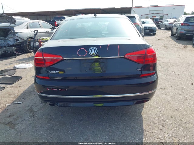 2016 Volkswagen Passat 1.8t R-line მანქანა იყიდება აუქციონზე, vin: 1VWAT7A3XGC045997, აუქციონის ნომერი: 45465220