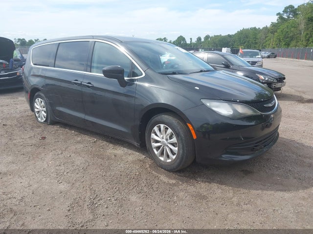45465262 :رقم المزاد ، 2C4RC1DGXHR676677 vin ، 2017 Chrysler Pacifica Touring مزاد بيع