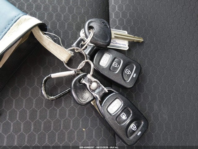 5NPD74LF2LH603351 Hyundai ELANTRA SE