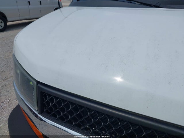 1GAZGPFGXH1269377 Chevrolet Express 3500 Lt