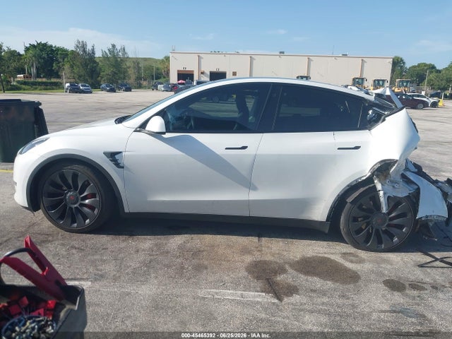 Aukcja sprzedaży 2022 Tesla Model Y Performance Dual Motor All-wheel Drive, vin: 7SAYGDEF0NF323690, numer aukcji: 45465392