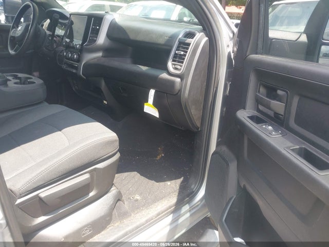 Продажа на аукционе авто 2024 Ram 2500 Tradesman  4x4 6'4 Box, vin: 3C6UR5CL3RG330967, номер лота: 45465420