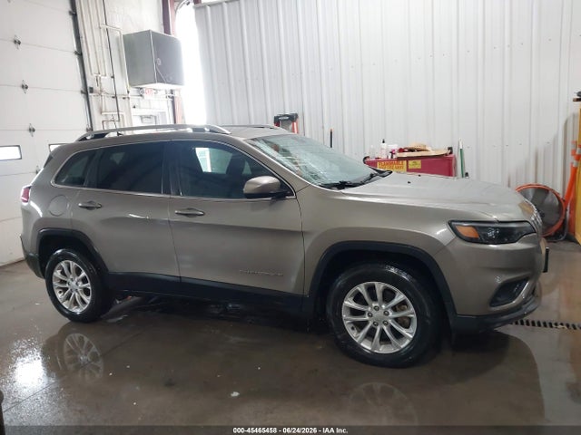 Jeep Cherokee Latitude 4x4 2019 1C4PJMCB3KD464041 Image 18