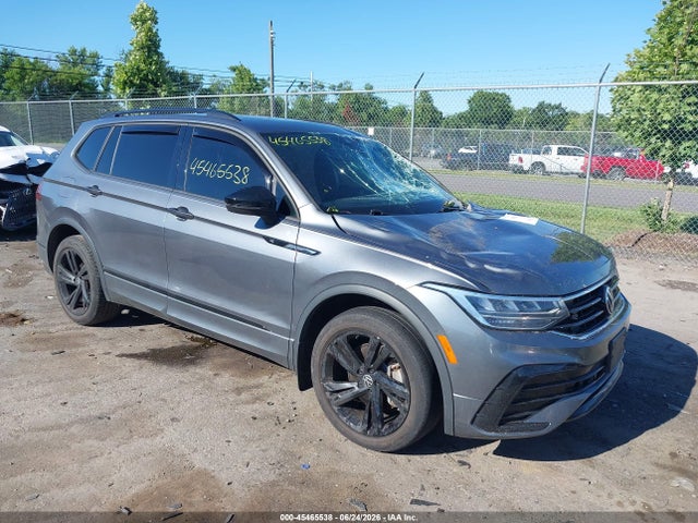 2023 Volkswagen Tiguan 2.0t Se R-line Black მანქანა იყიდება აუქციონზე, vin: 3VVCB7AX0PM126752, აუქციონის ნომერი: 45465538