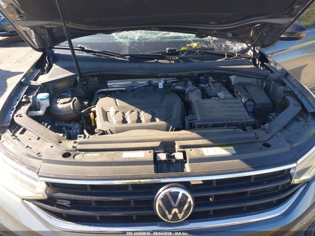 2023 Volkswagen Tiguan 2.0t Se R-line Black მანქანა იყიდება აუქციონზე, vin: 3VVCB7AX0PM126752, აუქციონის ნომერი: 45465538
