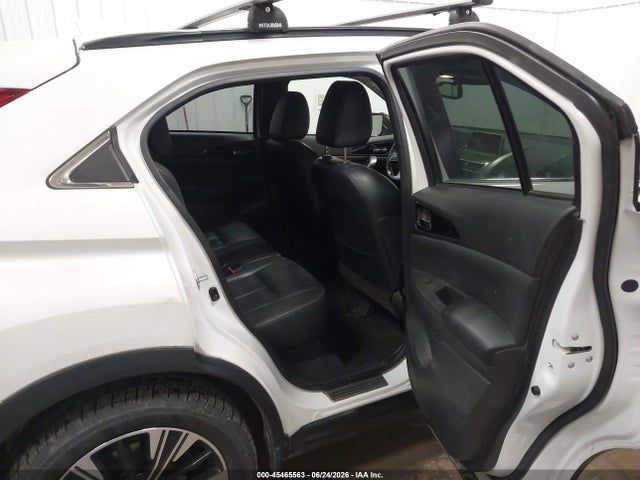 2018 Mitsubishi Eclipse Cross Se/sel მანქანა იყიდება აუქციონზე, vin: JA4AT5AA0JZ070301, აუქციონის ნომერი: 45465563