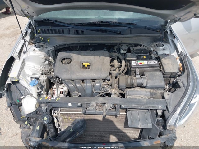 2019 Kia Forte Lxs მანქანა იყიდება აუქციონზე, vin: 3KPF24AD7KE090609, აუქციონის ნომერი: 45465576