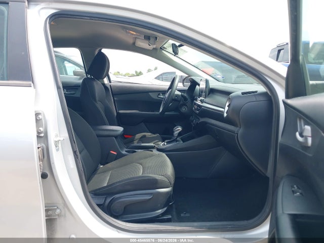 2019 Kia Forte Lxs მანქანა იყიდება აუქციონზე, vin: 3KPF24AD7KE090609, აუქციონის ნომერი: 45465576