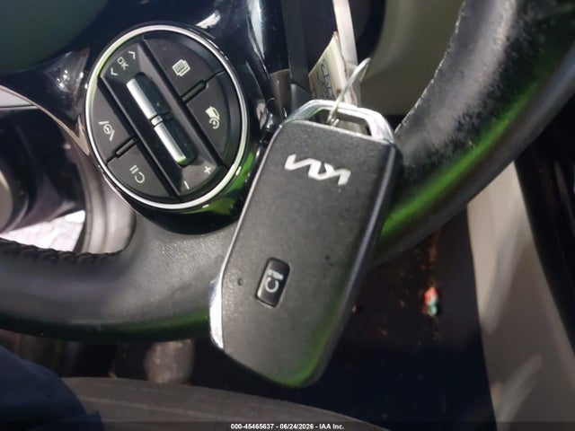 2025 Kia Soul Ex მანქანა იყიდება აუქციონზე, vin: KNDJ33AU7S7933743, აუქციონის ნომერი: 45465637