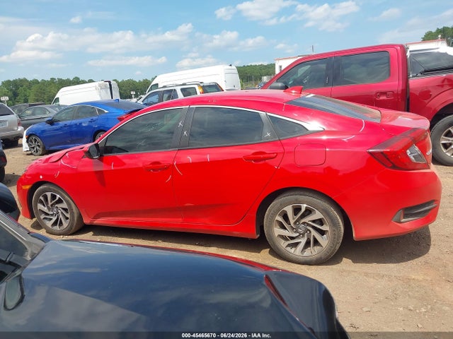 45465670 :رقم المزاد ، 2HGFC2F70JH553893 vin ، 2018 Honda Civic Ex مزاد بيع
