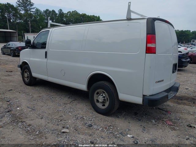 Chevrolet Express 2500 Work Van 2019 1GCWGAFP0K1261870 Image 3