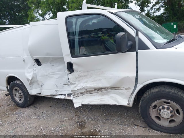 Chevrolet Express 2500 Work Van 2019 1GCWGAFP0K1261870 Image 6