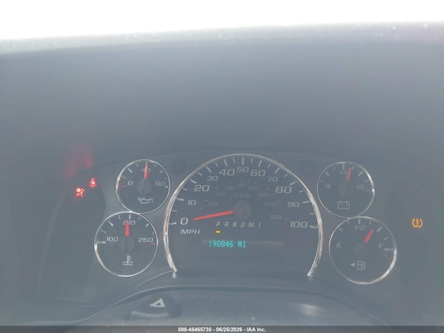 Chevrolet Express 2500 Work Van 2019 1GCWGAFP0K1261870 Image 7