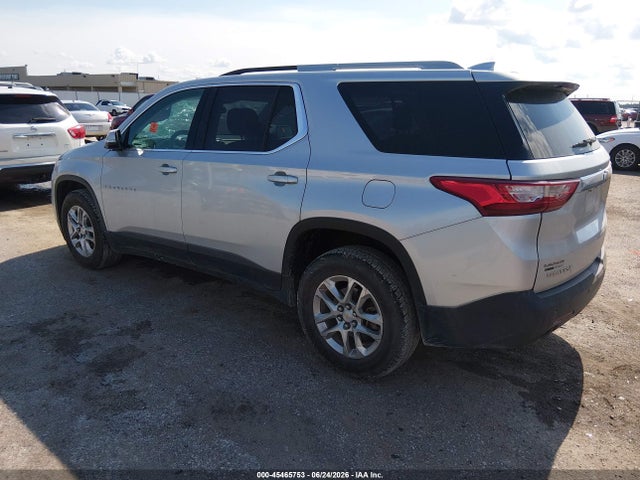 1GNERGKW8JJ171376 Chevrolet Traverse Lt Cloth