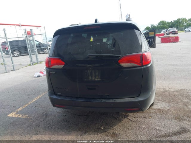 Продаж на аукціоні авто 2018 Chrysler Pacifica Touring Plus, vin: 2C4RC1FG6JR235101, номер лоту: 45465779