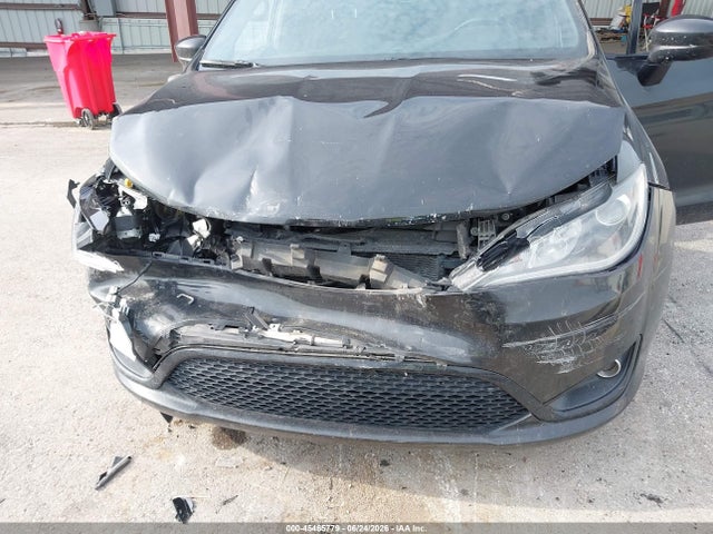 Продаж на аукціоні авто 2018 Chrysler Pacifica Touring Plus, vin: 2C4RC1FG6JR235101, номер лоту: 45465779