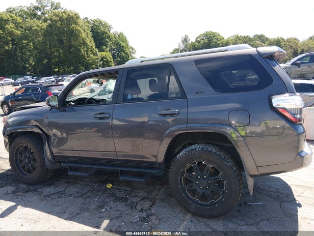 45465782 :رقم المزاد ، JTEZU5JR9J5186000 vin ، 2018 Toyota 4runner Sr5 مزاد بيع