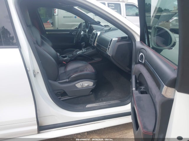 Продажа на аукционе авто 2016 Porsche Cayenne Gts, vin: WP1AD2A24GLA72976, номер лота: 45465787