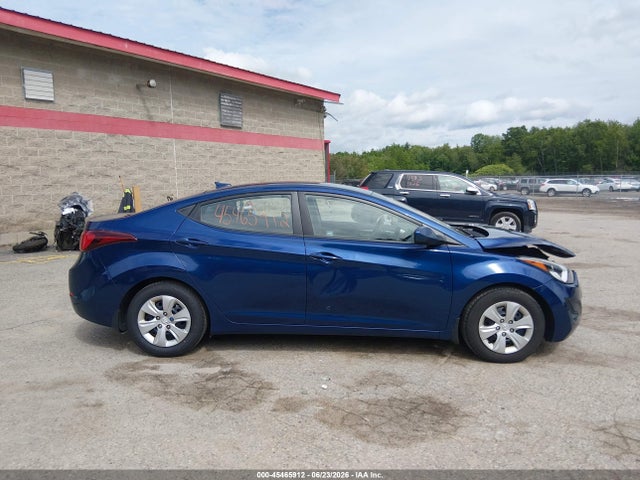 2016 Hyundai Elantra Se მანქანა იყიდება აუქციონზე, vin: 5NPDH4AE6GH758868, აუქციონის ნომერი: 45465912