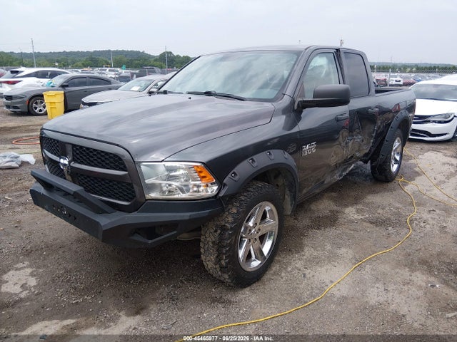 2017 Ram 1500 Express  4x4 6'4 Box მანქანა იყიდება აუქციონზე, vin: 1C6RR7FG9HS606995, აუქციონის ნომერი: 45465977