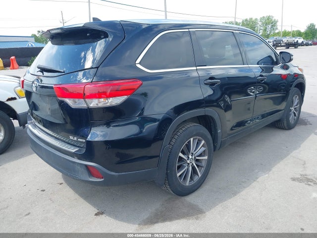 Aukcja sprzedaży 2017 Toyota Highlander Xle, vin: 5TDJZRFH6HS463104, numer aukcji: 45466009