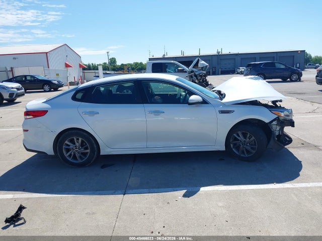 2020 Kia Optima Lx მანქანა იყიდება აუქციონზე, vin: 5XXGT4L34LG434587, აუქციონის ნომერი: 45466023