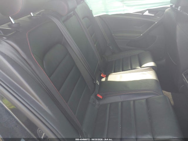 2015 Volkswagen Golf Gti 2.0t Se 4-door მანქანა იყიდება აუქციონზე, vin: 3VW4T7AU1FM074890, აუქციონის ნომერი: 45466072