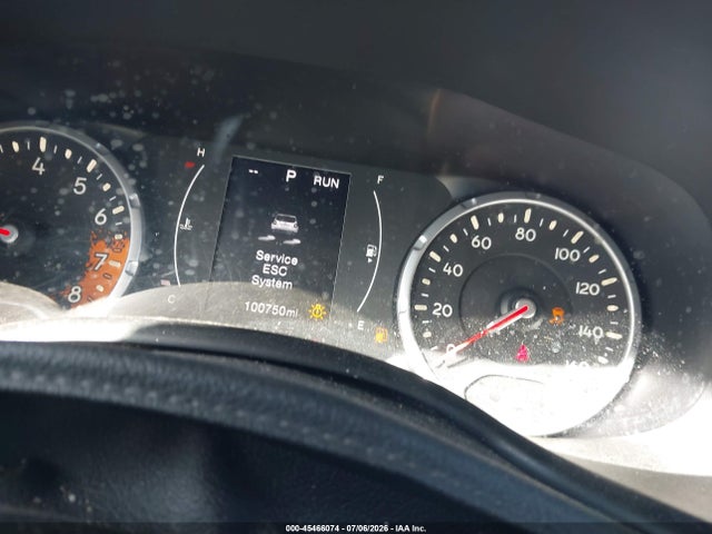 ZACCJABT0FPB69384 Jeep Renegade Latitude