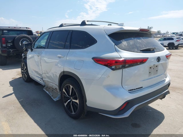 Toyota Highlander Xse 2022 5TDJZRAHXNS117110 Image 3