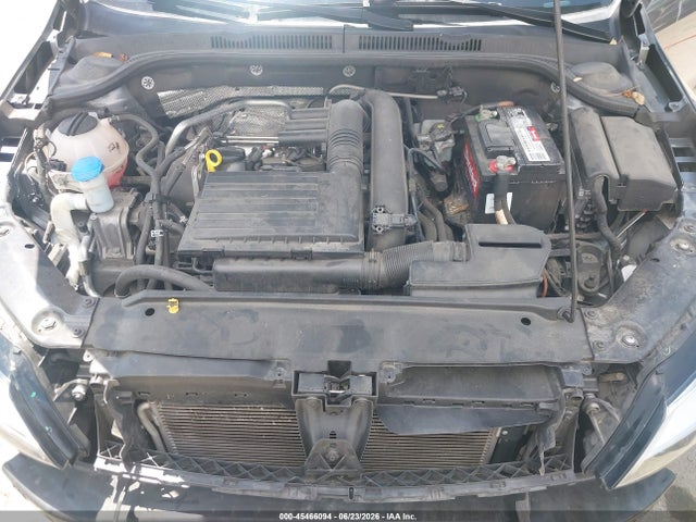 3VW2B7AJ4HM392666 Volkswagen Jetta 1.4t S