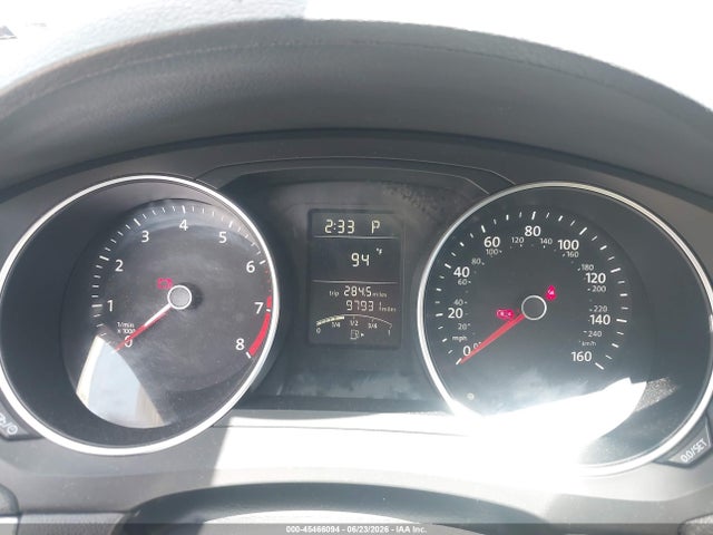 3VW2B7AJ4HM392666 Volkswagen Jetta 1.4t S