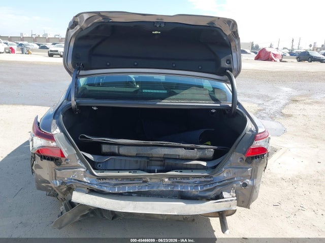 Toyota CAMRY LE 2022 4T1C11AK8NU659701 Image 16