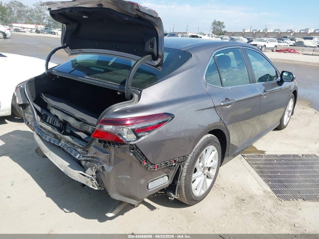 Toyota CAMRY LE 2022 4T1C11AK8NU659701 Image 4