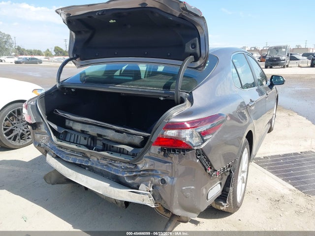Toyota CAMRY LE 2022 4T1C11AK8NU659701 Image 6