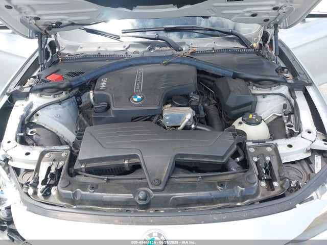 2015 Bmw 320i Xdrive მანქანა იყიდება აუქციონზე, vin: WBA3C3C54FK202752, აუქციონის ნომერი: 45466136