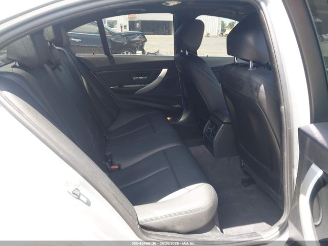 2015 Bmw 320i Xdrive მანქანა იყიდება აუქციონზე, vin: WBA3C3C54FK202752, აუქციონის ნომერი: 45466136