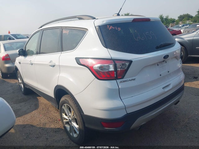 Ford ESCAPE SE 2018 1FMCU9GD4JUD43978 Image 3