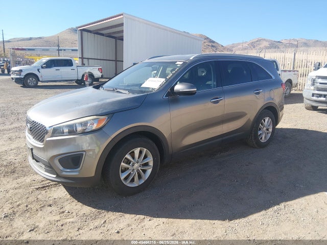 KIA Sorento 2.4l Lx 2016 5XYPG4A36GG031820 Image 2