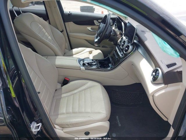 2016 Mercedes-benz Glc 300 4matic მანქანა იყიდება აუქციონზე, vin: WDC0G4KB6GF065583, აუქციონის ნომერი: 45466303
