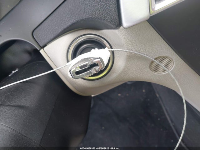 45466329 :رقم المزاد ، WDDGJ4HB6CF858024 vin ، 2012 Mercedes-benz C 250 مزاد بيع