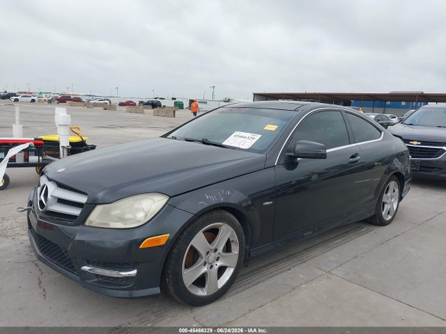 45466329 :رقم المزاد ، WDDGJ4HB6CF858024 vin ، 2012 Mercedes-benz C 250 مزاد بيع