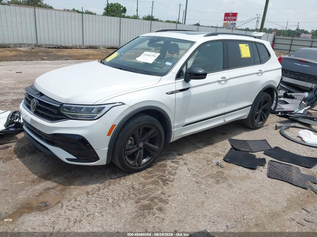 Продажа на аукционе авто 2023 Volkswagen Tiguan 2.0t Se R-line Black, vin: 3VVCB7AX1PM005521, номер лота: 45466354