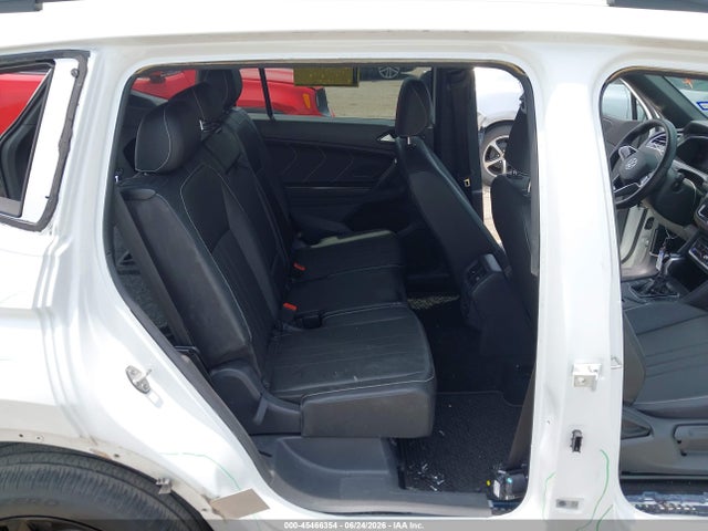 Продажа на аукционе авто 2023 Volkswagen Tiguan 2.0t Se R-line Black, vin: 3VVCB7AX1PM005521, номер лота: 45466354