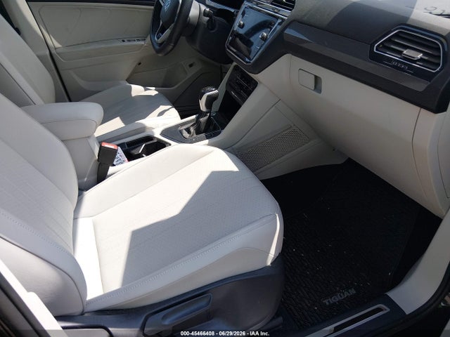 45466408 :رقم المزاد ، 3VVCB7AX6RM198381 vin ، 2024 Volkswagen Tiguan 2.0t Se R-line Black مزاد بيع