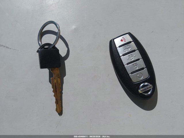 45466411 :رقم المزاد ، JN8AT2MT3HW151293 vin ، 2017 Nissan Rogue Sl مزاد بيع