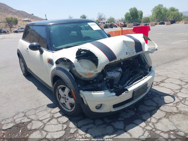 Auction sale of the 2010 Mini Cooper, vin: WMWMF3C54ATZ63182, lot number: 45466462