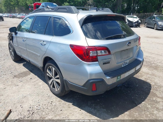 Продажа на аукционе авто 2018 Subaru Outback 2.5i Limited, vin: 4S4BSANC3J3233510, номер лота: 45466470